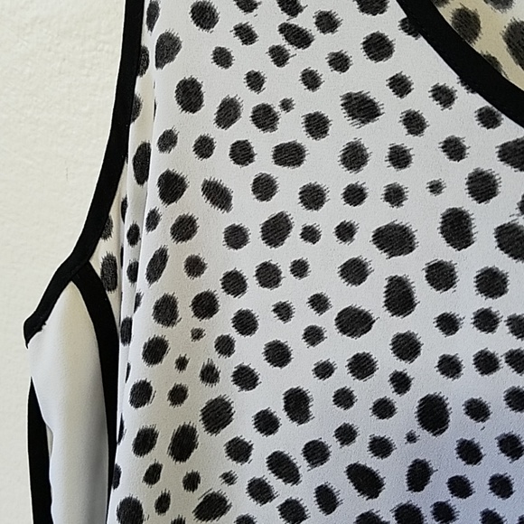 THE LOFT Top - Picture 2 of 4